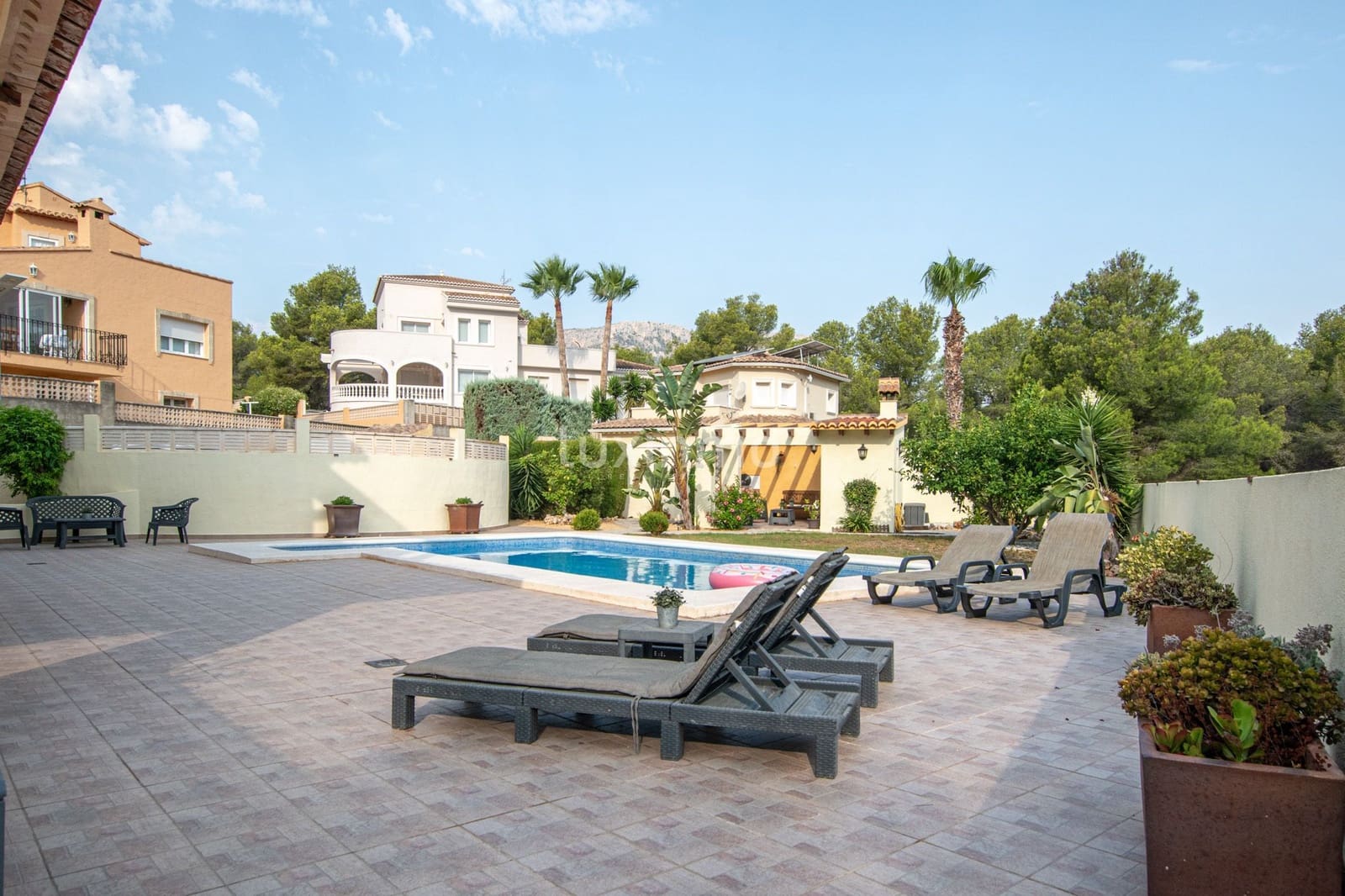 4 sovrum Villa till salu i Calpe / Calp med pool garage - 790 000 € (Ref: 9471080)