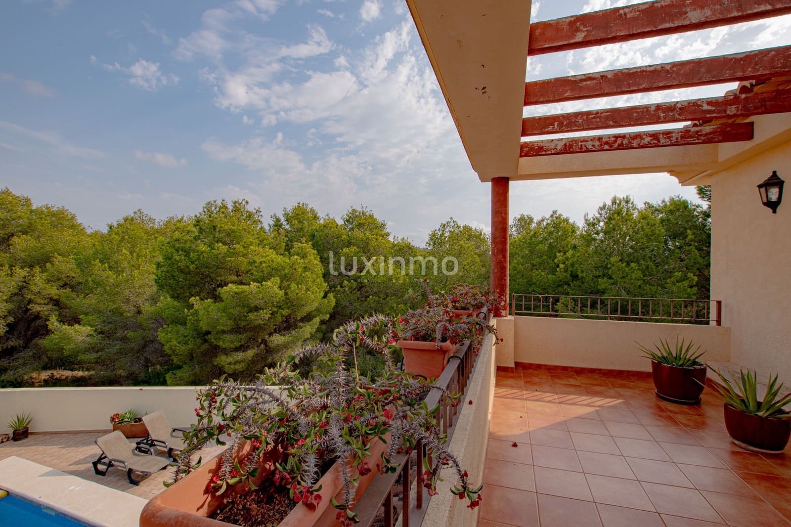 4 sovrum Villa till salu i Calpe / Calp med pool garage - 790 000 € (Ref: 9471080)