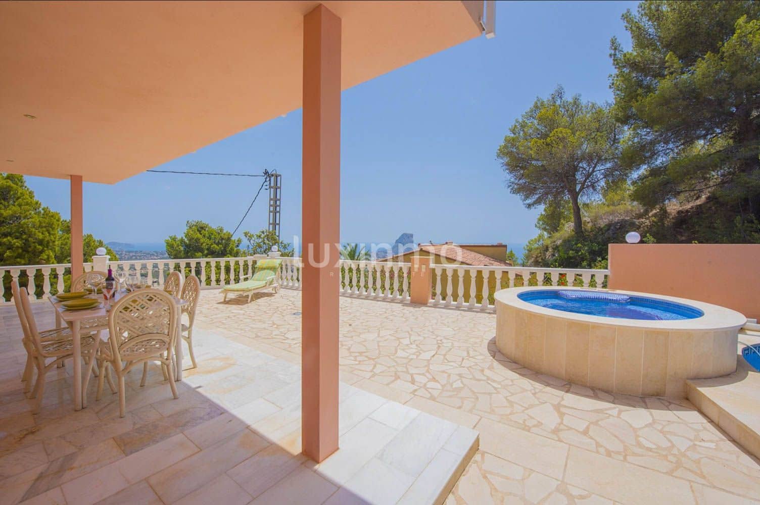 3 bedroom Villa for sale in Calpe / Calp with pool garage - € 795,000 (Ref: 9471084)