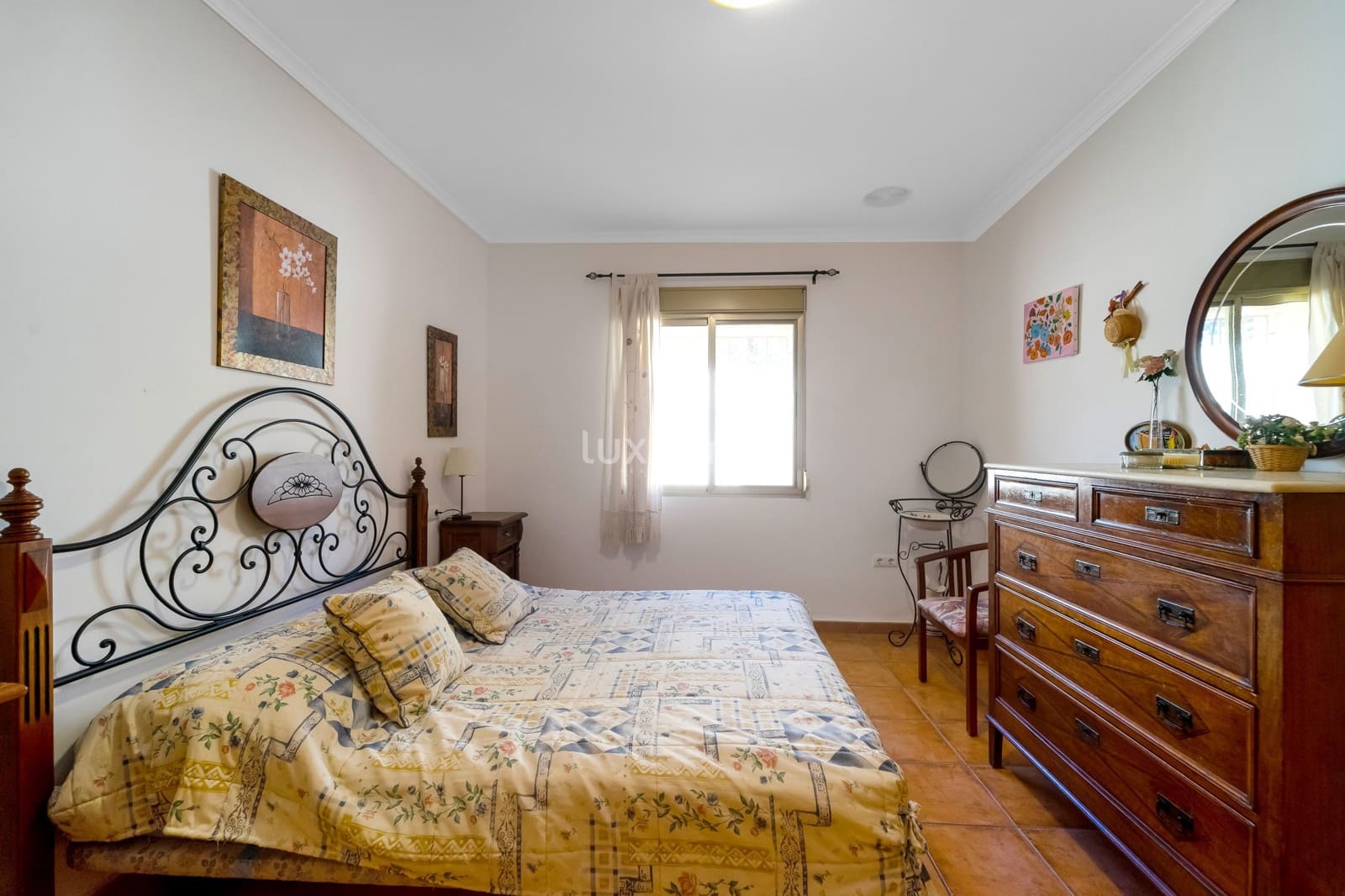 5 bedroom Villa for sale in Calpe / Calp with pool garage - € 649,000 (Ref: 9471088)