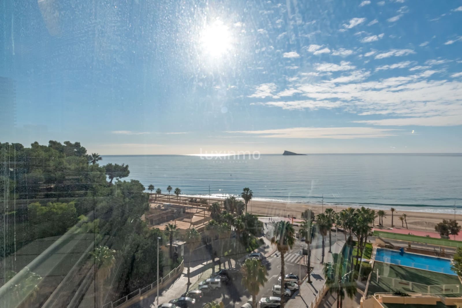 3 bedroom Apartment for sale in Benidorm with pool garage - € 570,000 (Ref: 9471089)