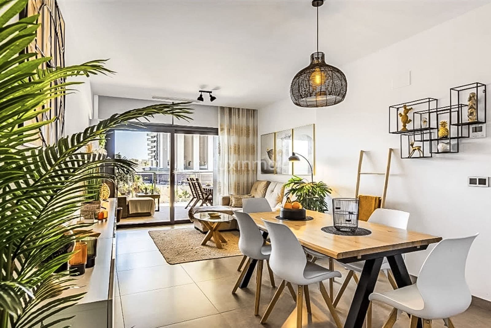 2 Zimmer Wohnung zu verkaufen in Benidorm mit Pool Garage - 530.000 € (Ref: 9471098)