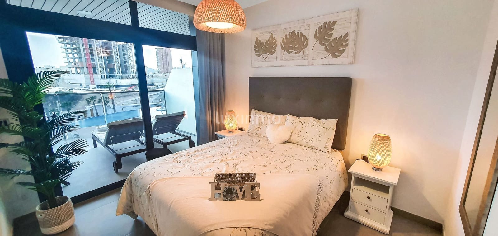 2 Zimmer Wohnung zu verkaufen in Benidorm mit Pool Garage - 530.000 € (Ref: 9471098)