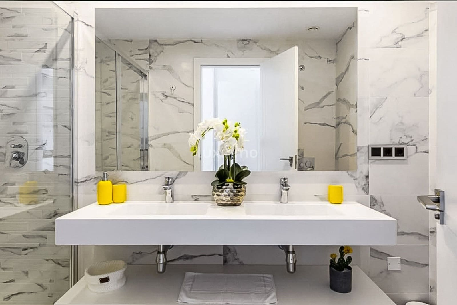 2 Zimmer Wohnung zu verkaufen in Benidorm mit Pool Garage - 530.000 € (Ref: 9471098)