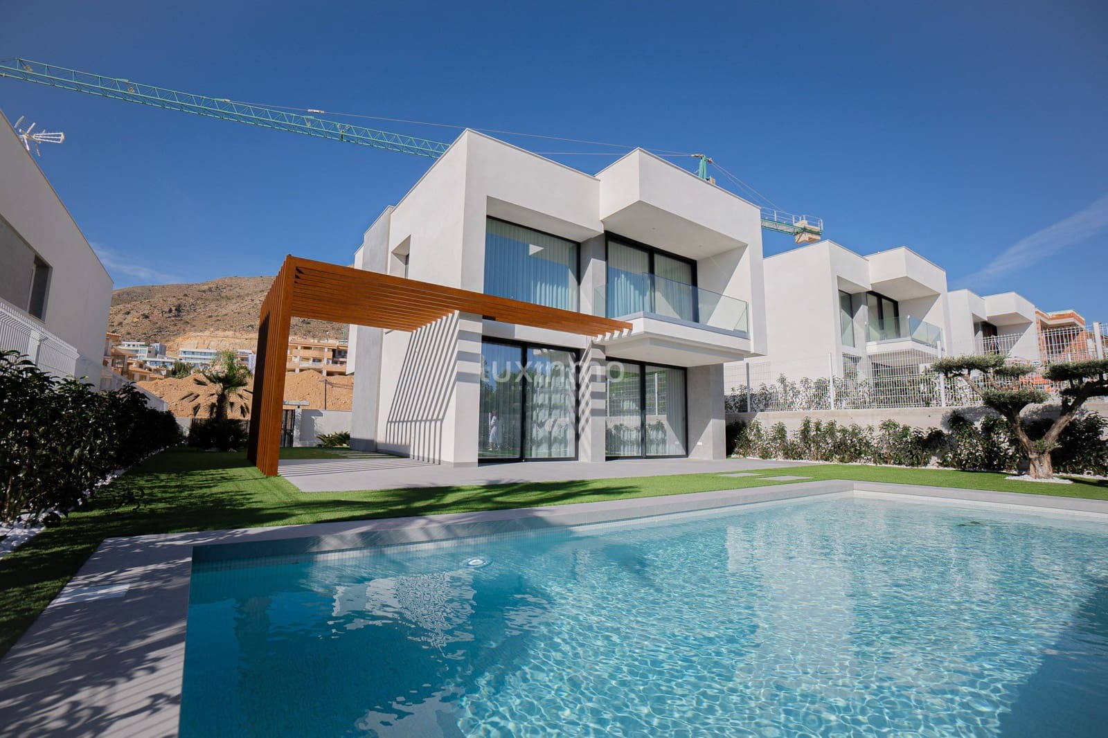 3 bedroom Villa for sale in Finestrat with pool garage - € 840,000 (Ref: 9471099)