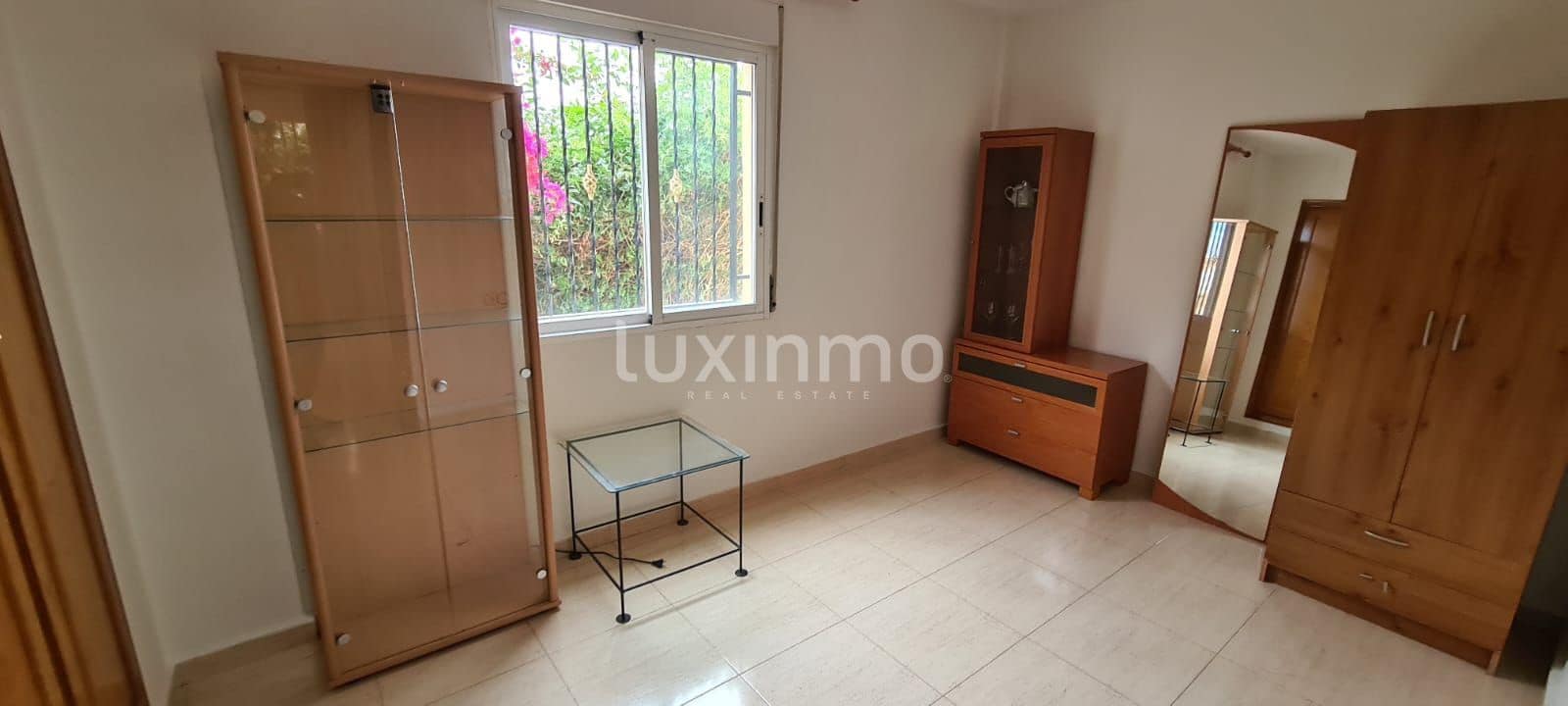 4 Zimmer Villa zu vermieten in Polop mit Pool Garage - 1.750 € (Ref: 9471247)