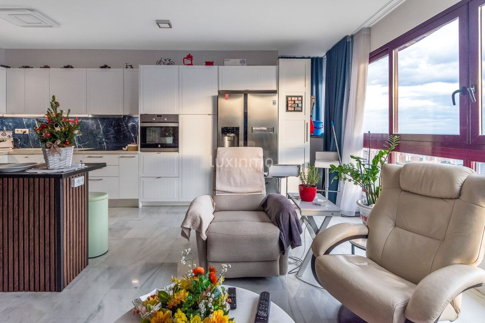 2 Zimmer Wohnung zu verkaufen in Benidorm mit Garage - 399.000 € (Ref: 9471298)