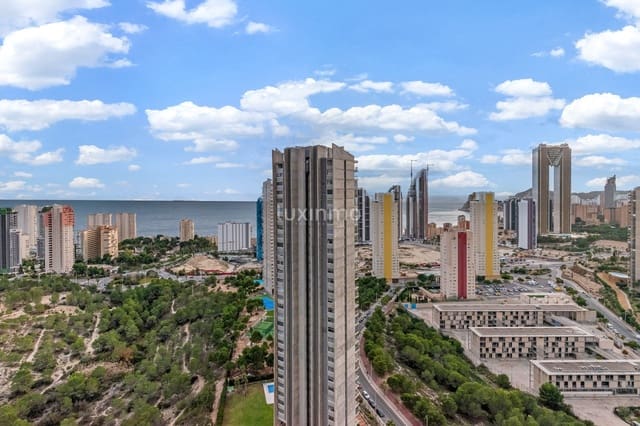 2 Zimmer Wohnung zu verkaufen in Benidorm mit Garage - 399.000 € (Ref: 9471298)