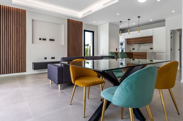 3 sypialnia Willa na sprzedaż w Polop z basenem garażem - 550 000 € (Ref: 9471954)