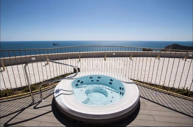 2 chambre Appartement à vendre à Benidorm avec piscine garage - 477 225 € (Ref: 9471965)