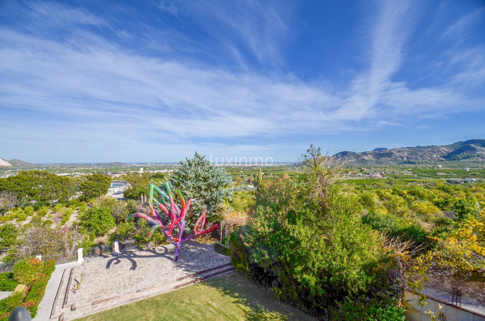 7 Zimmer Villa zu verkaufen in Pego mit Pool Garage - 995.000 € (Ref: 9471976)