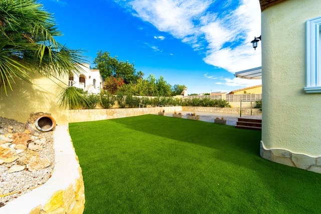 3 sovrum Villa till salu i Calpe / Calp med pool garage - 725 000 € (Ref: 9471977)