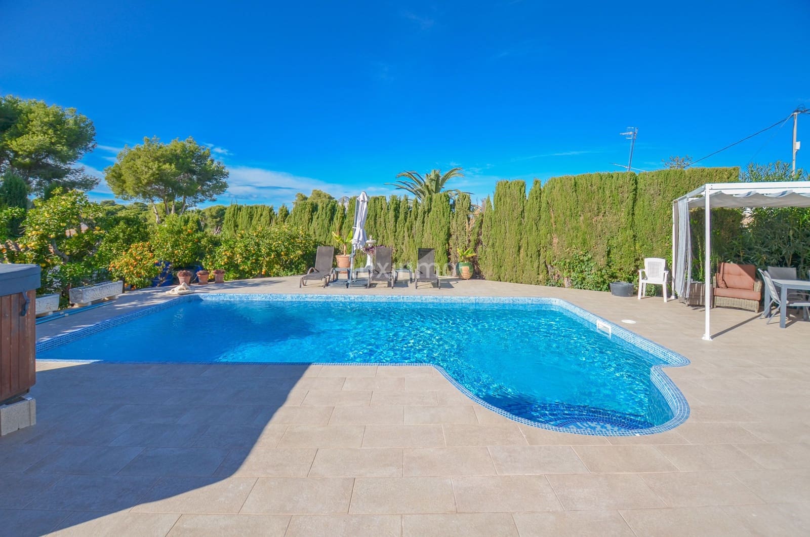 5 sypialnia Willa na sprzedaż w Javea / Xabia z basenem garażem - 950 000 € (Ref: 9471978)