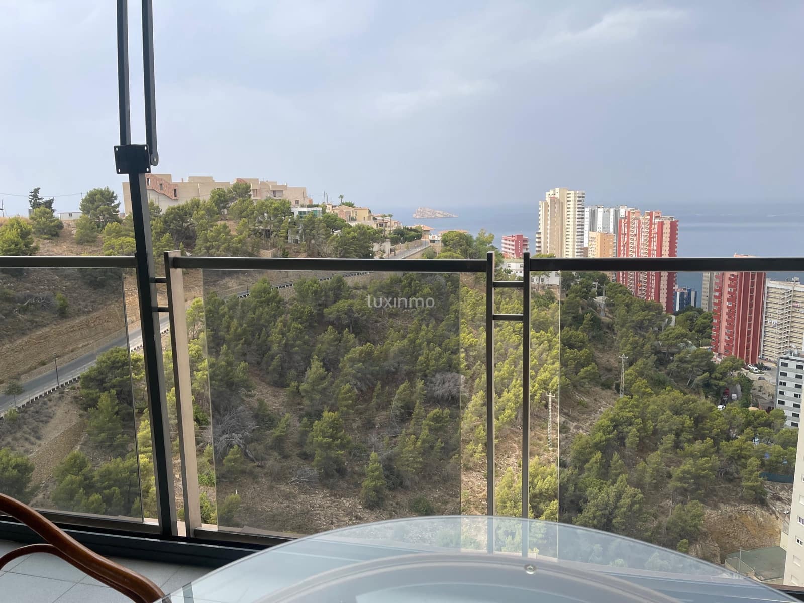 2 sypialnia Apartament na sprzedaż w Benidorm z basenem garażem - 329 000 € (Ref: 9473702)