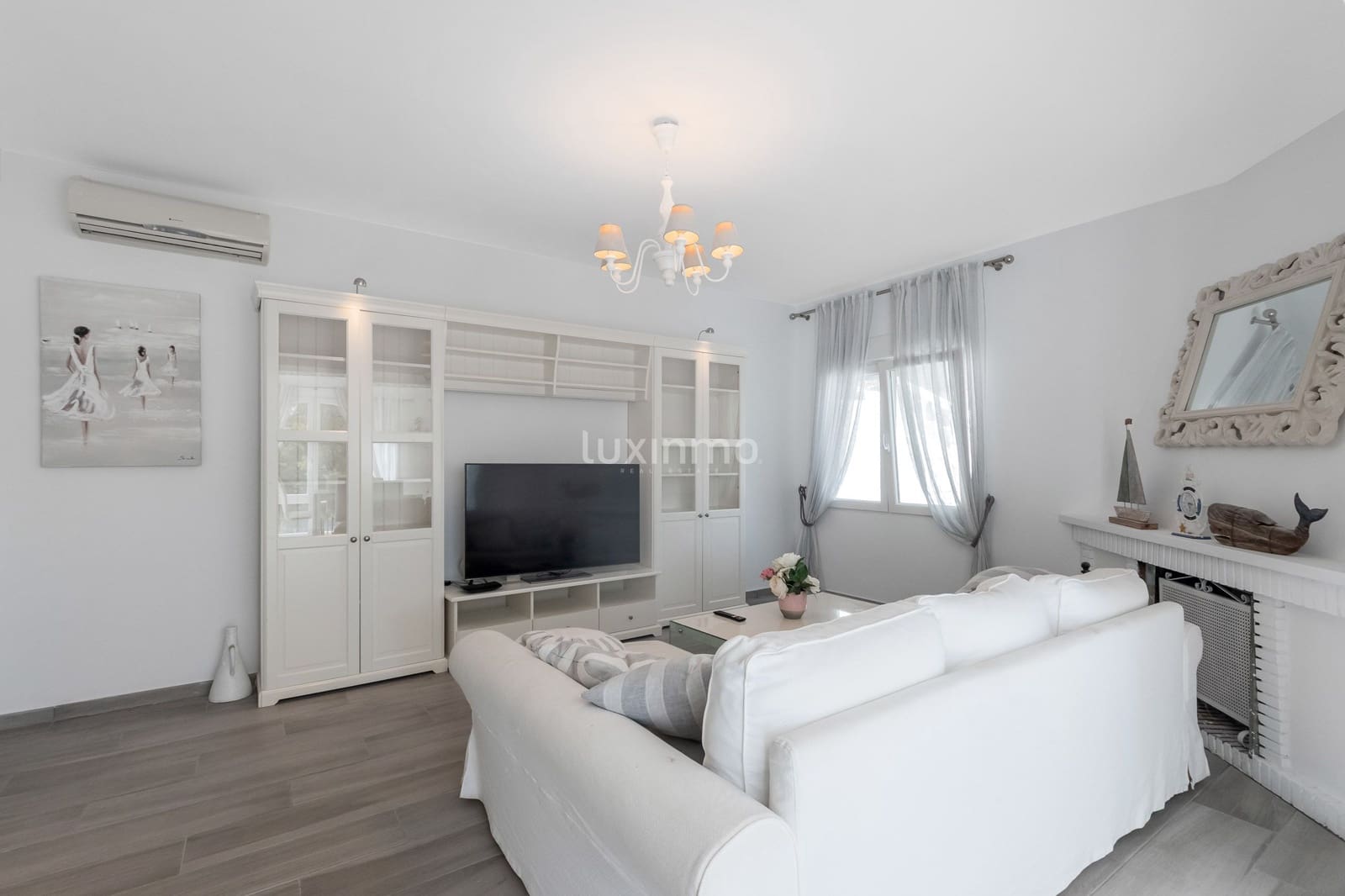 4 slaapkamer Villa te koop in Altea met zwembad garage - € 645.000 (Ref: 9473711)