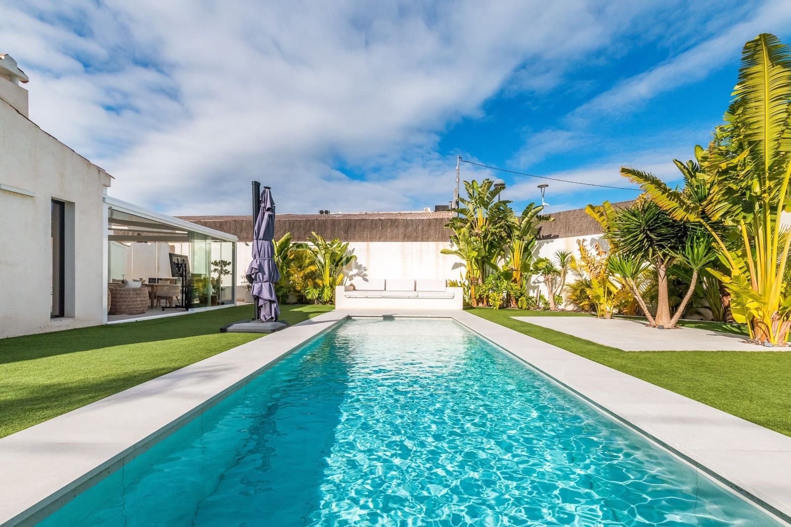 3 Zimmer Villa zu verkaufen in Alfaz del Pi / L'Alfas del Pi mit Pool Garage - 875.000 € (Ref: 9473712)