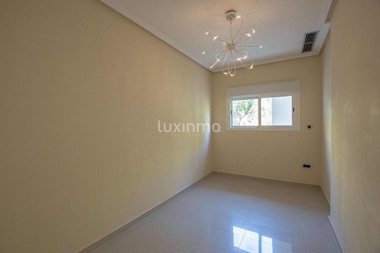 5 Zimmer Reihenhaus zu verkaufen in Altea mit Pool Garage - 550.000 € (Ref: 9474654)