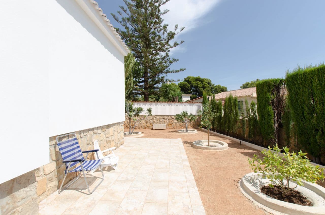 3 quarto Moradia para venda em La Nucia com piscina garagem - 640 000 € (Ref: 9474657)