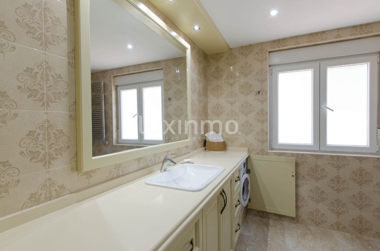 3 quarto Moradia para venda em La Nucia com piscina garagem - 640 000 € (Ref: 9474657)