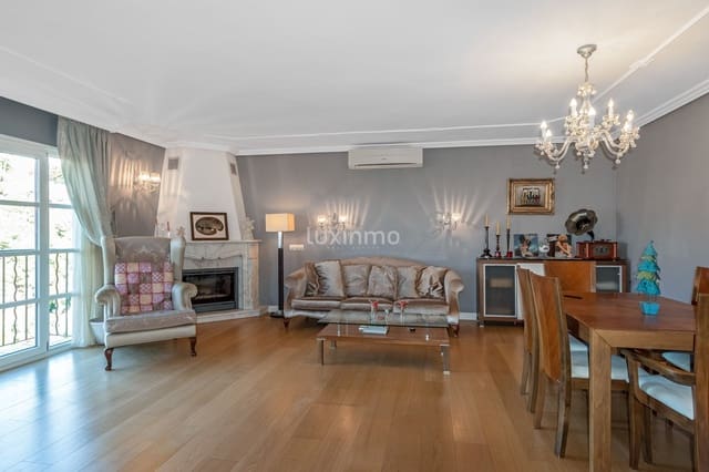 Chalet de 3 habitaciones en Altea en venta con piscina garaje - 860.000 € (Ref: 9474664)