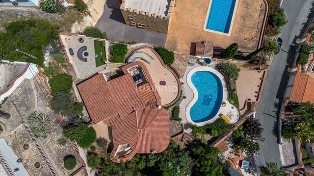 3 camera da letto Villa in vendita in Calpe / Calp con piscina garage - 765.000 € (Rif: 9474671)