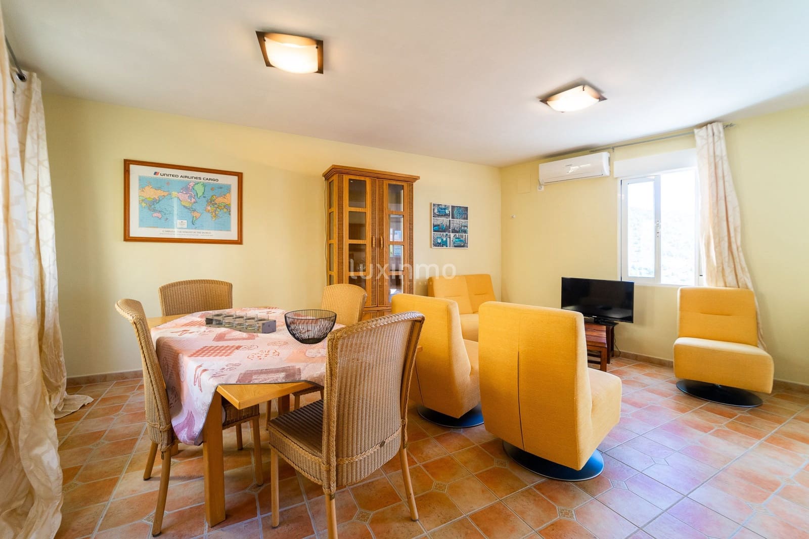 8 bedroom Villa for sale in Calpe / Calp with pool garage - € 786,000 (Ref: 9475077)