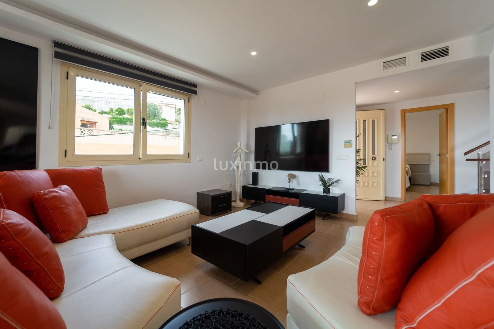 6 chambre Villa/Maison à vendre à Calpe / Calp avec piscine garage - 1 000 000 € (Ref: 9475081)
