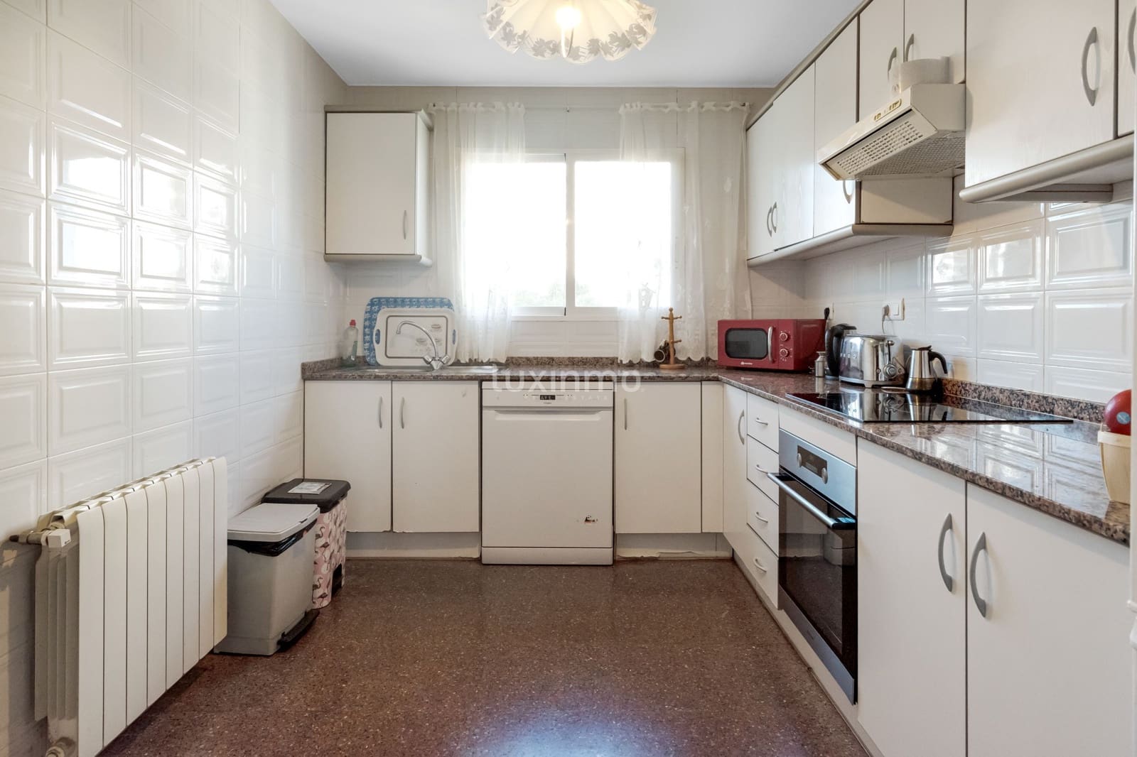 3 soveværelse Lejlighed til salg i Benidorm med swimmingpool garage - € 570.000 (Ref: 9475086)