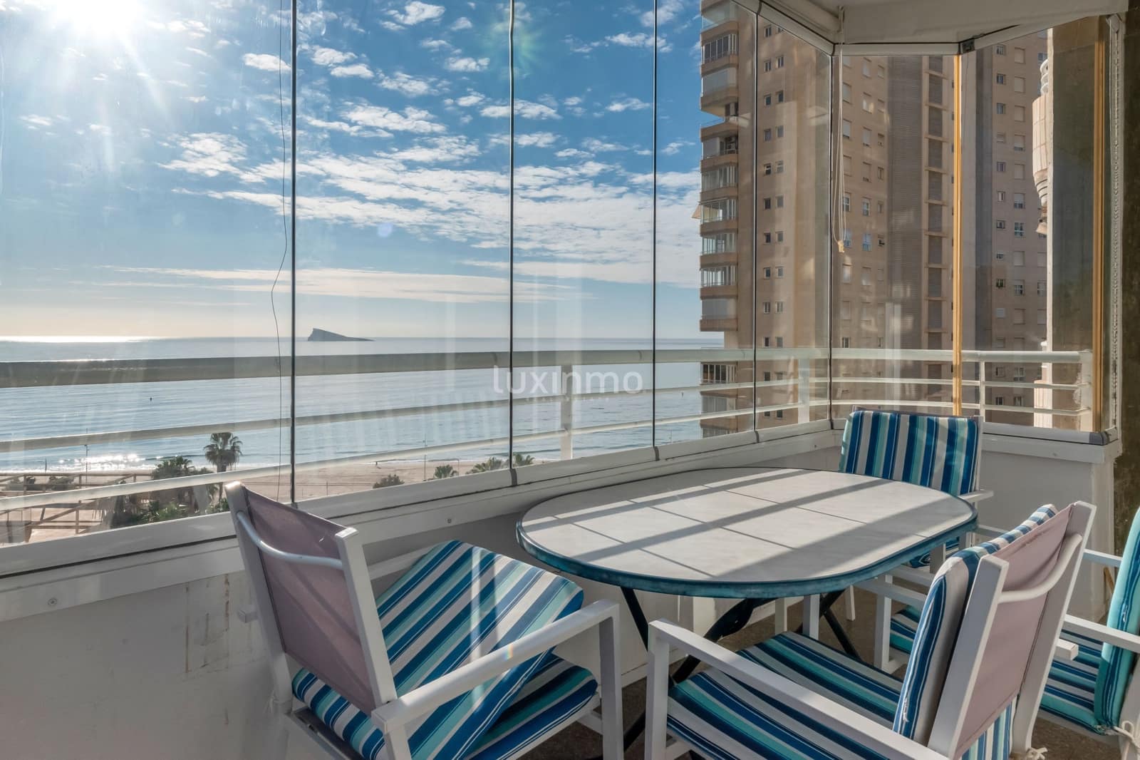 3 soveværelse Lejlighed til salg i Benidorm med swimmingpool garage - € 570.000 (Ref: 9475086)