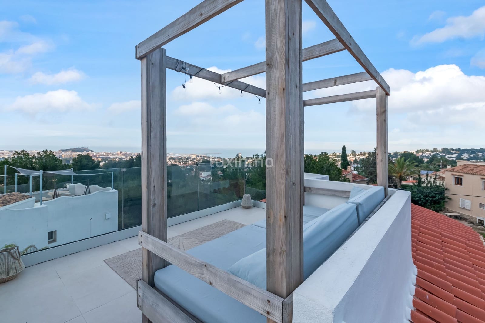 4 quarto Moradia para venda em Denia com piscina - 649 000 € (Ref: 9475087)