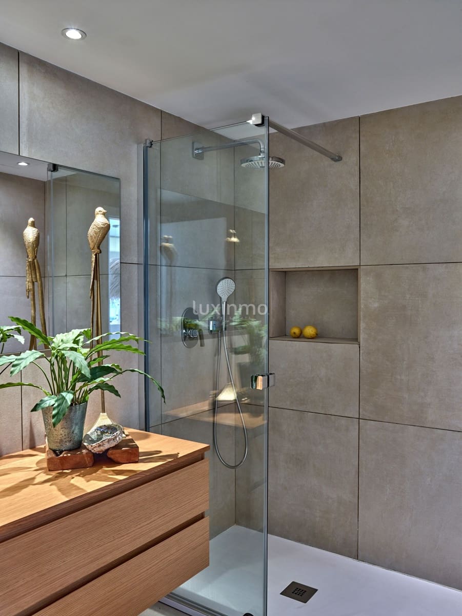 2 sypialnia Apartament na sprzedaż w San Jose / Sant Josep de Sa Talaia z basenem garażem - 750 000 € (Ref: 9475090)