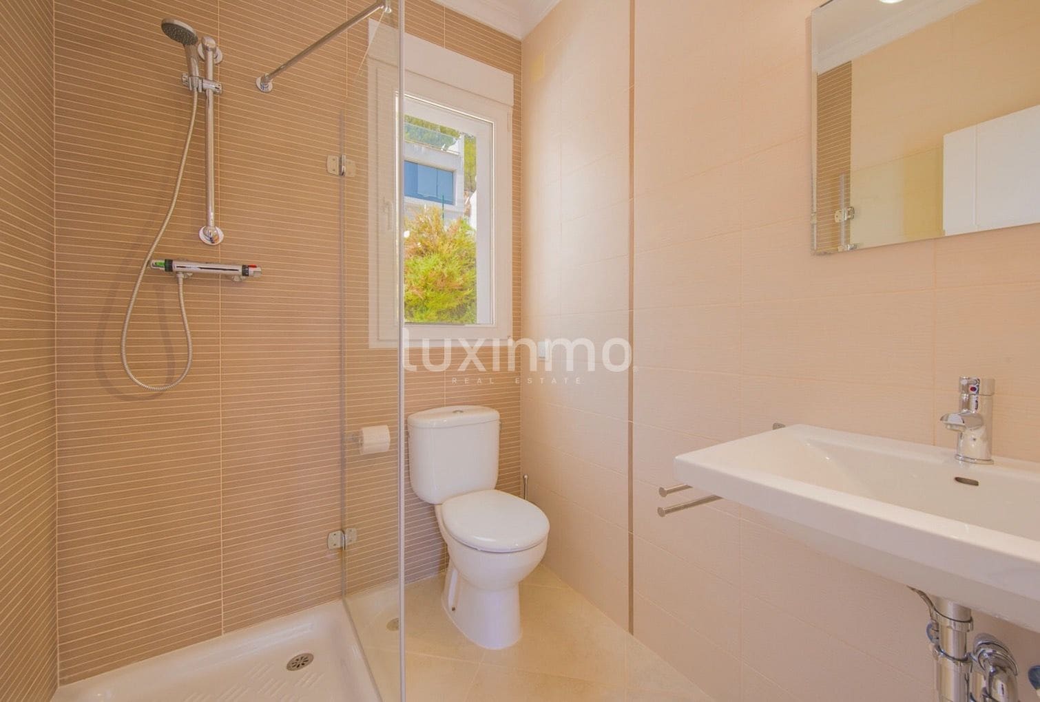 3 sovrum Villa till salu i Calpe / Calp med pool garage - 795 000 € (Ref: 9475097)