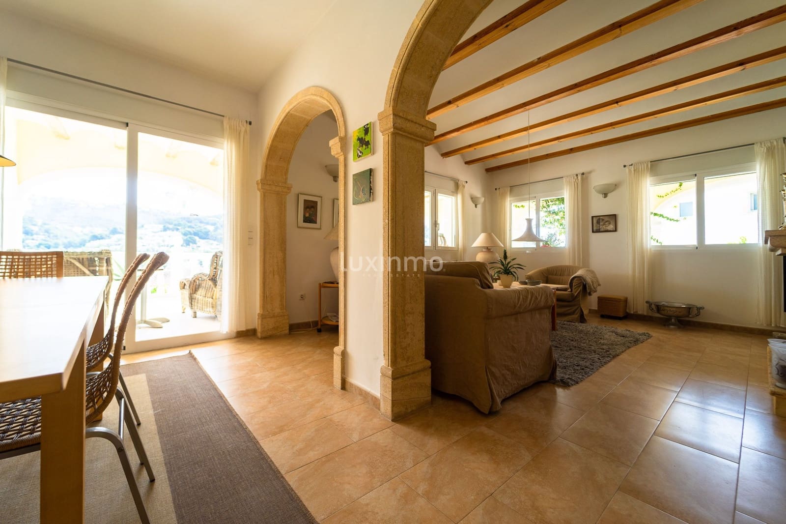 4 slaapkamer Villa te koop in Teulada met zwembad garage - € 850.000 (Ref: 9475102)