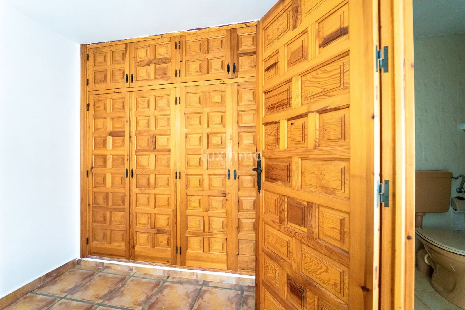 Chalet de 6 habitaciones en Calpe / Calp en venta con piscina garaje - 950.000 € (Ref: 9475104)