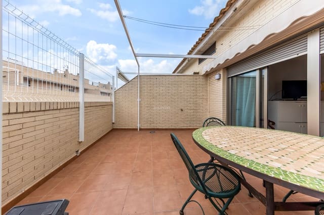 Ático de 3 habitaciones en Dénia en venta - 315.000 € (Ref: 9475826)