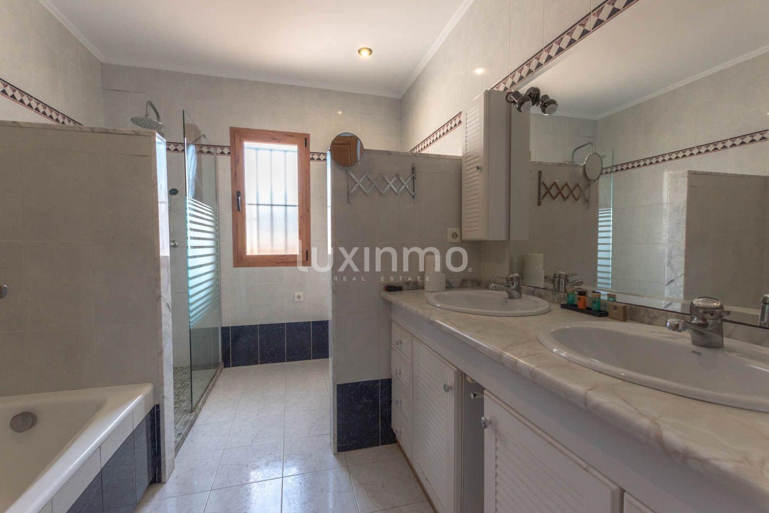 3 Zimmer Villa zu verkaufen in Calpe / Calp mit Pool Garage - 850.000 € (Ref: 9475840)