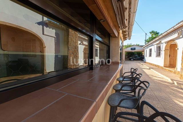 3 Zimmer Villa zu verkaufen in Calpe / Calp mit Pool Garage - 850.000 € (Ref: 9475840)