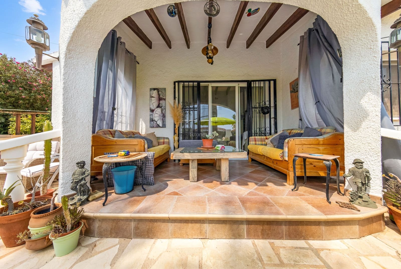 4 Zimmer Villa zu verkaufen in Moraira mit Pool Garage - 895.000 € (Ref: 9475848)
