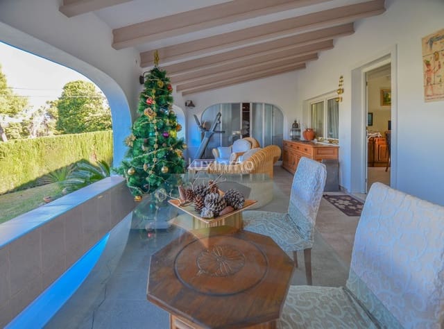 5 quarto Moradia para venda em Javea / Xàbia com piscina garagem - 950 000 € (Ref: 9475884)