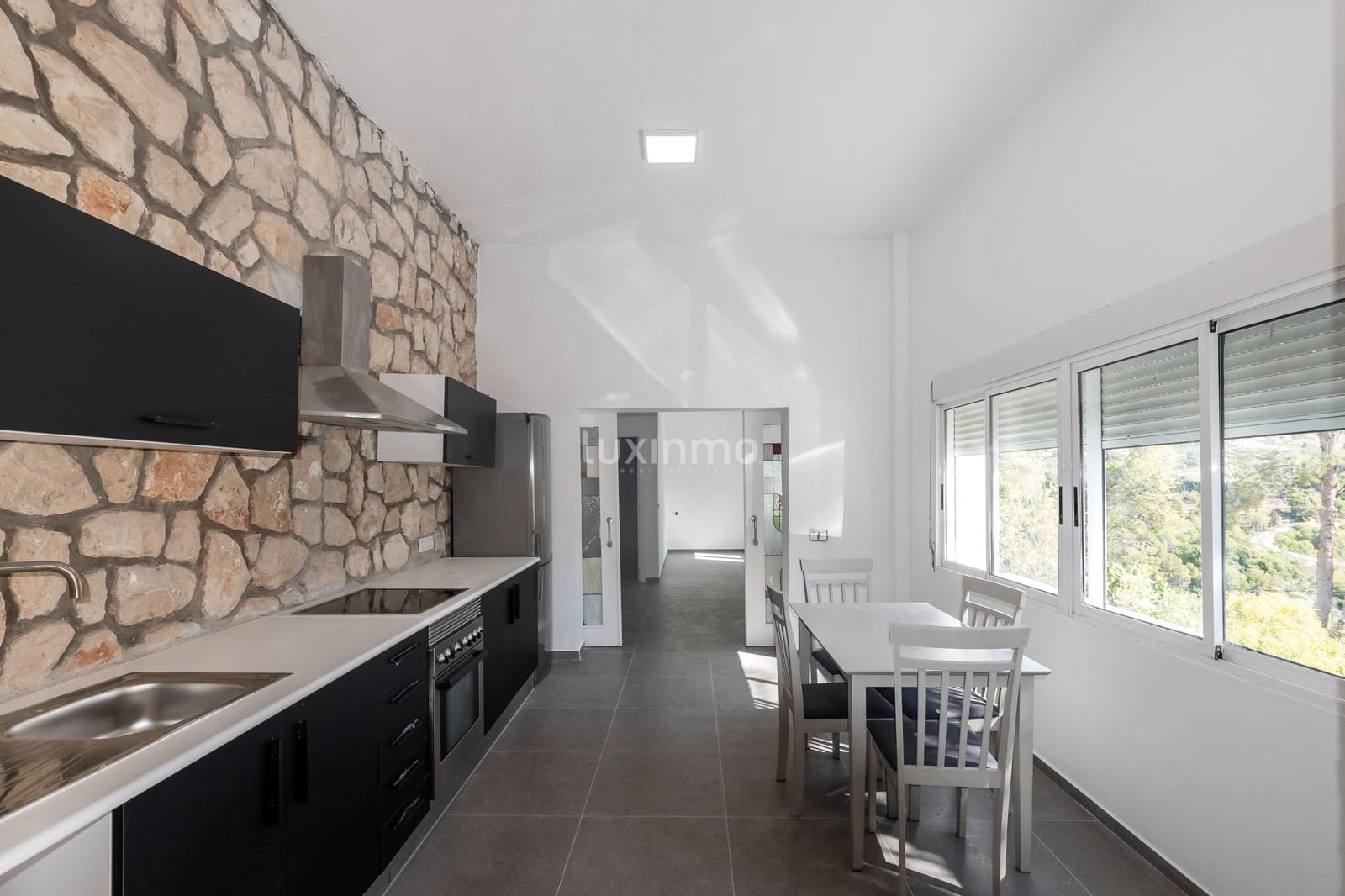 4 soveværelse Villa til salg i Altea med swimmingpool garage - € 645.000 (Ref: 9478635)