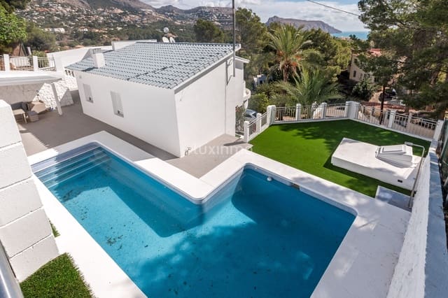 4 soveværelse Villa til salg i Altea med swimmingpool garage - € 645.000 (Ref: 9478635)