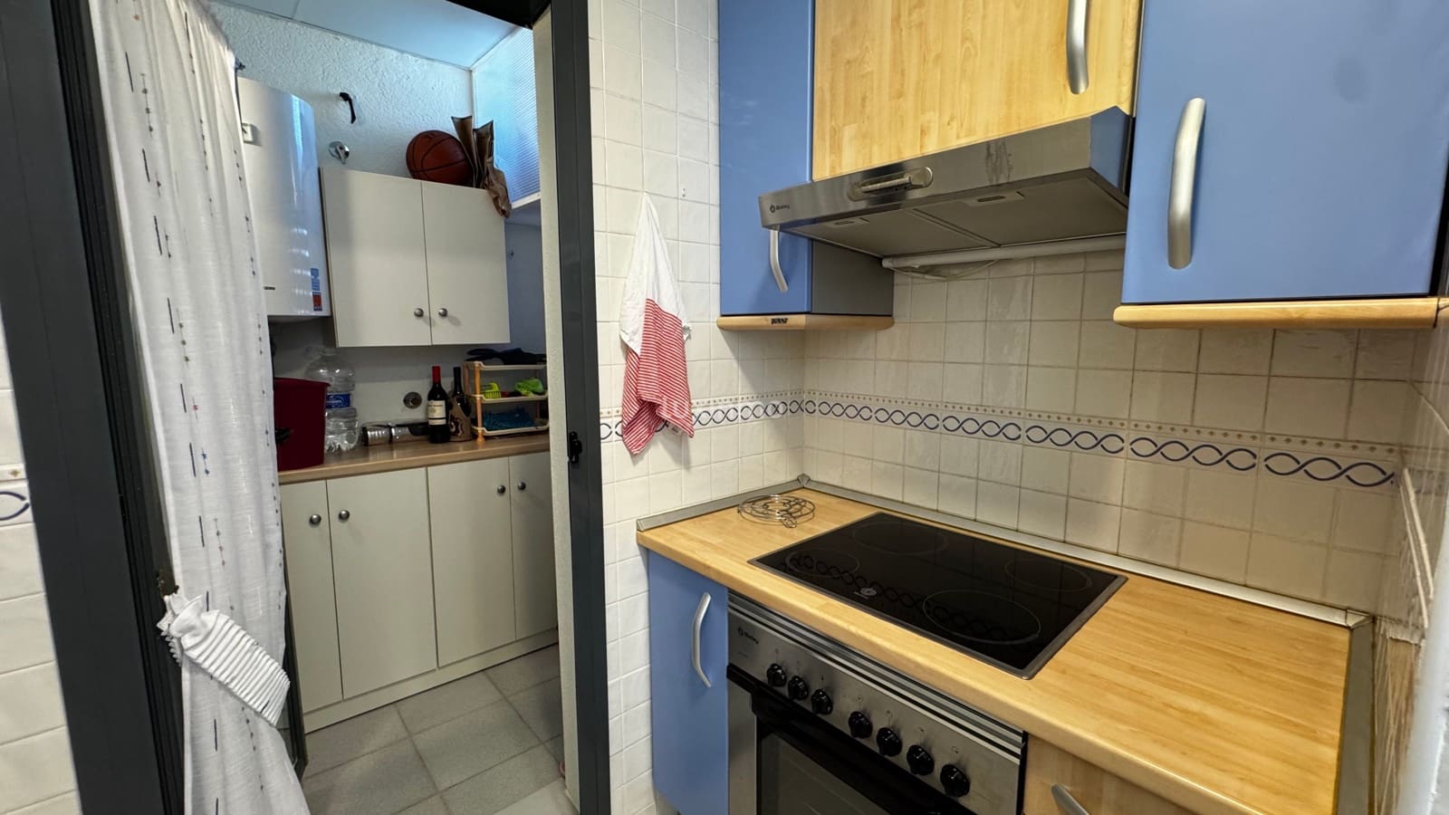 2 bedroom Apartment for sale in Benidorm with pool garage - € 329,000 (Ref: 9479024)