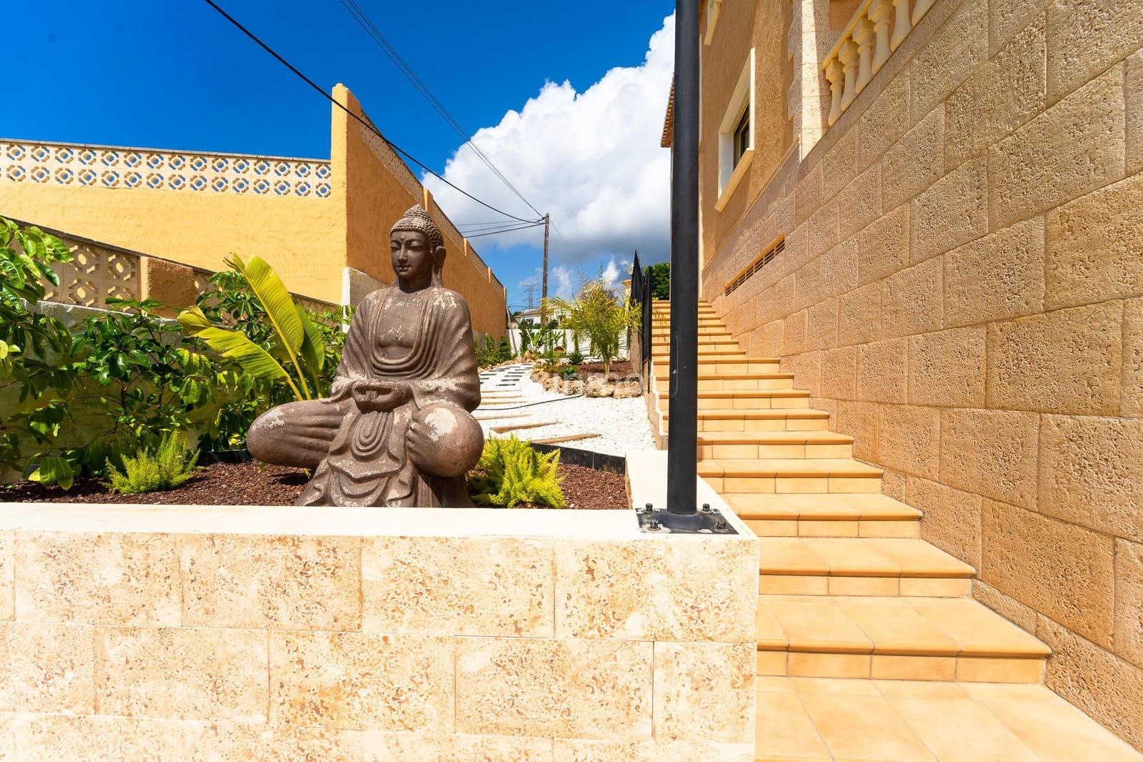 6 soverom Villa til salgs i Calpe / Calp med svømmebasseng garasje - € 1 000 000 (Ref: 9480867)