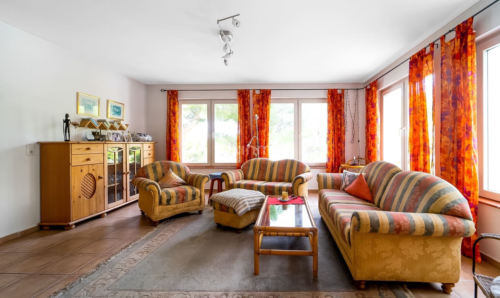 6 makuuhuone Huvila myytävänä paikassa Altea mukana uima-altaan 
autotalli - 740 000 € (Ref: 9480870)