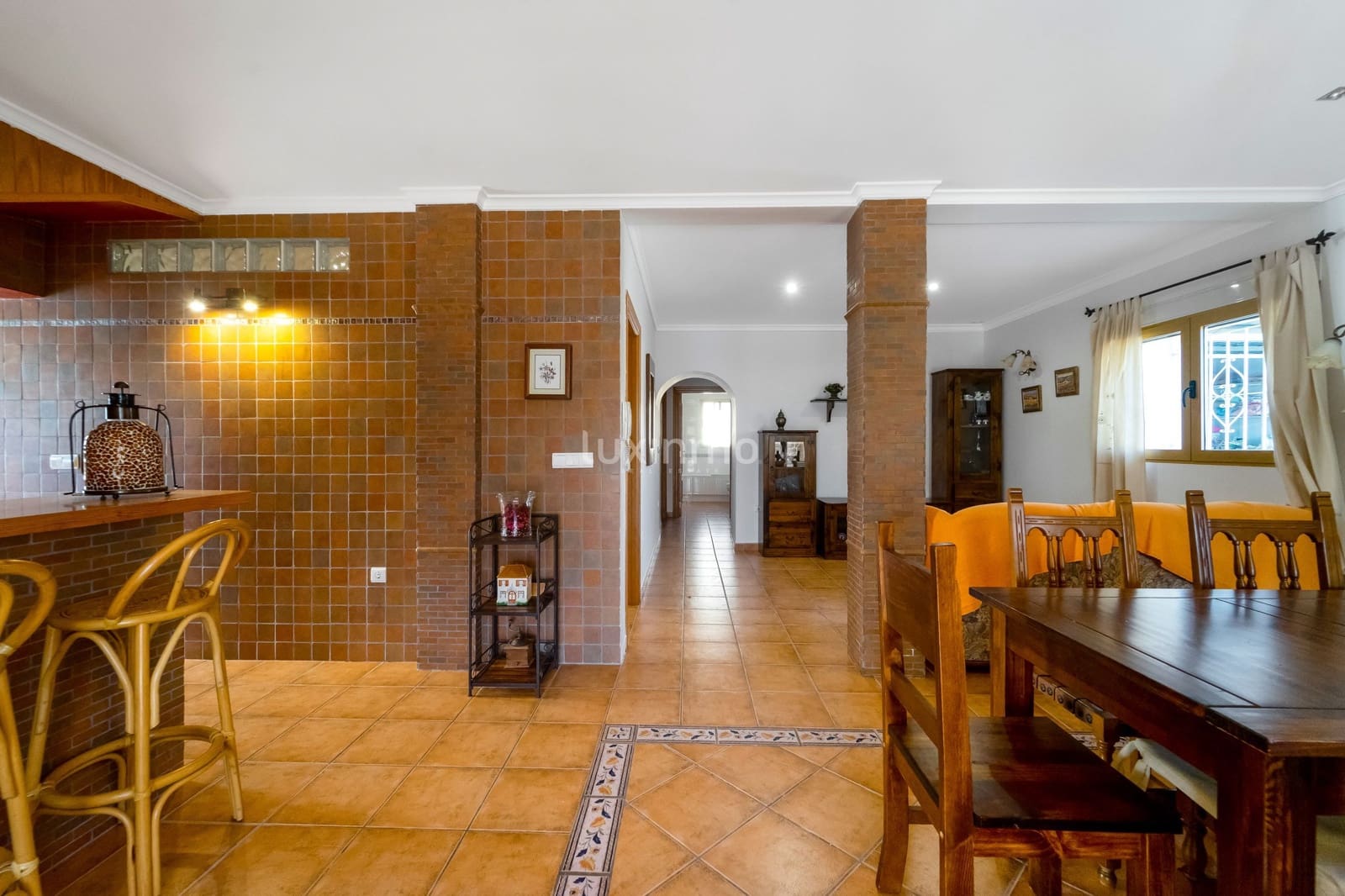 5 bedroom Villa for sale in Calpe / Calp with pool garage - € 649,000 (Ref: 9480871)