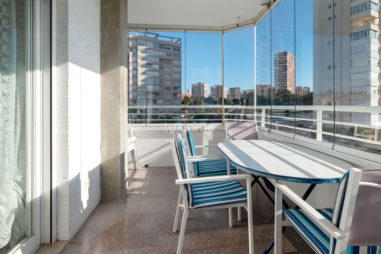 3 bedroom Apartment for sale in Benidorm with pool garage - € 570,000 (Ref: 9480872)