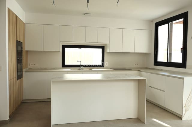 4 soveværelse Villa til salg i Alfaz del Pi / L'Alfàs del Pi med swimmingpool garage - € 875.000 (Ref: 9480878)