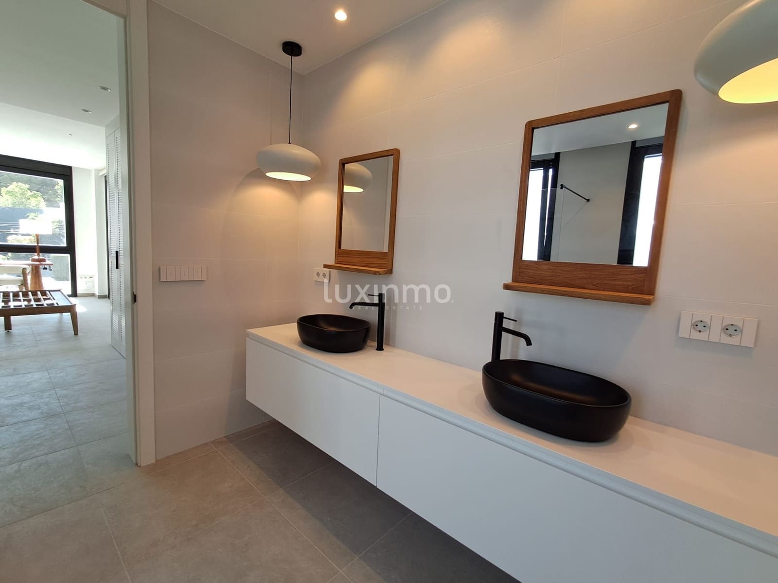 4 soveværelse Villa til salg i Alfaz del Pi / L'Alfas del Pi med swimmingpool garage - € 875.000 (Ref: 9480878)