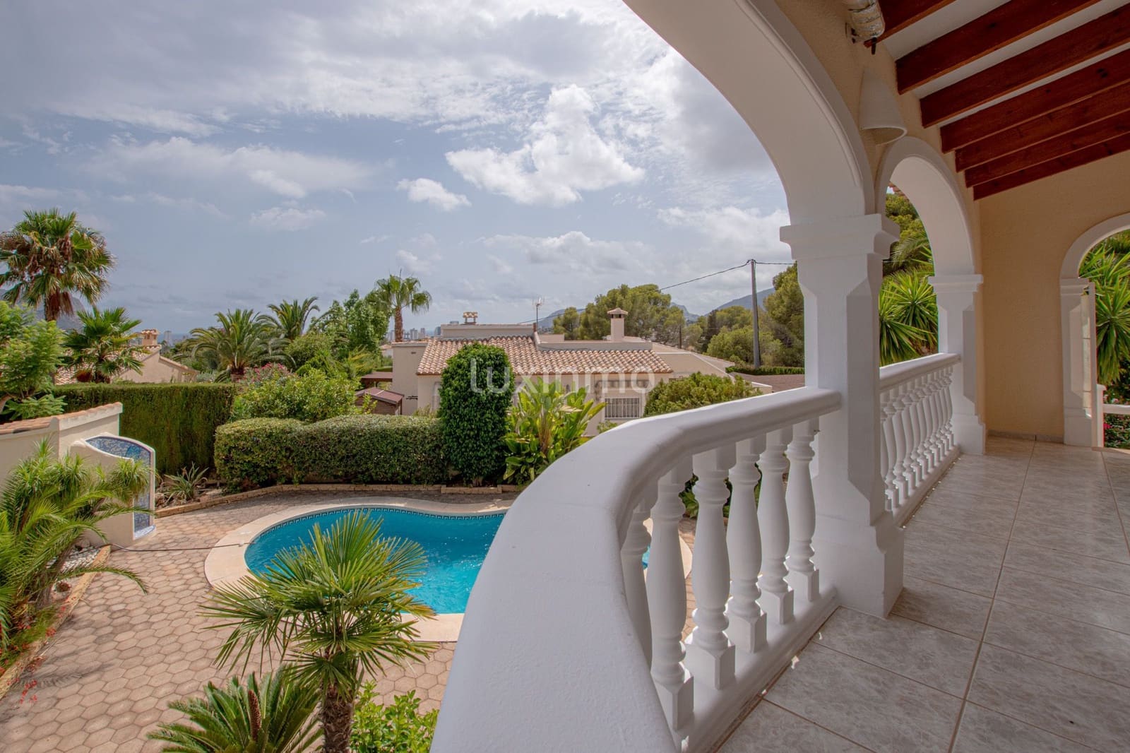 3 bedroom Villa for sale in Calpe / Calp with garage - € 650,000 (Ref: 9481722)