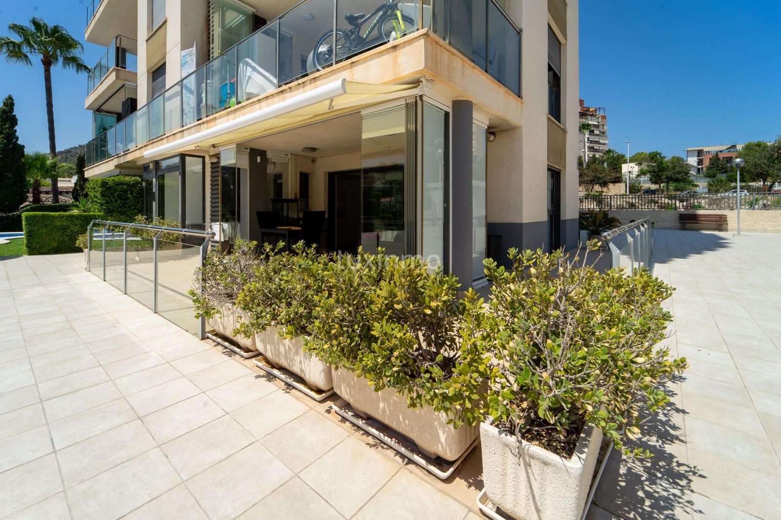 2 sovrum Lägenhet till salu i Calpe / Calp med pool - 320 000 € (Ref: 9483399)